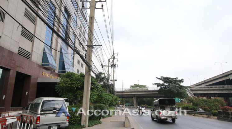 6  Office Space For Rent in Phaholyothin ,Bangkok MRT Phahon Yothin at TP & T Building AA14314